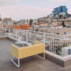 בדוק זמינות